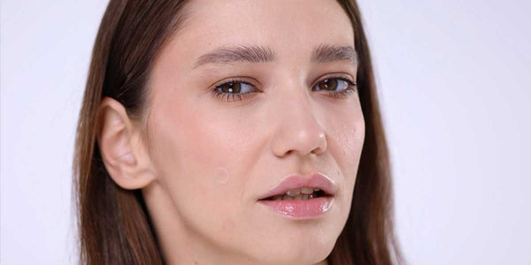 How to Use Hydrocolloid Pimple Patches for Preventing and Healing Acne